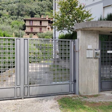 Appartamento Nelly - Per 4 Persone - Caray Park - Sale Marasino - Lago D'Iseo Marone Luaran gambar