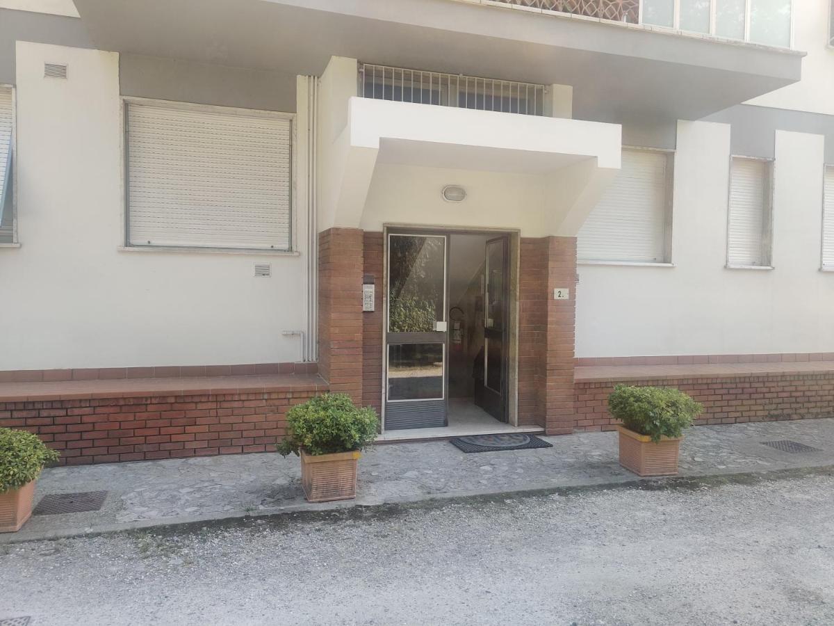 Appartamento Nelly - Per 4 Persone - Caray Park - Sale Marasino - Lago D'Iseo Marone Luaran gambar